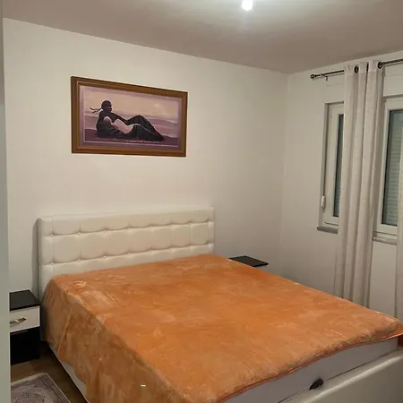 A&a Apartment *